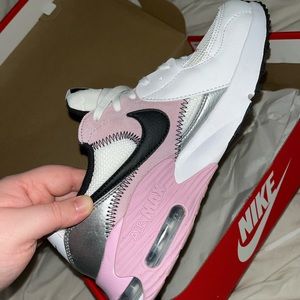 Nike Air Max Excee. Pink/Silver/Black colors. Size 9.